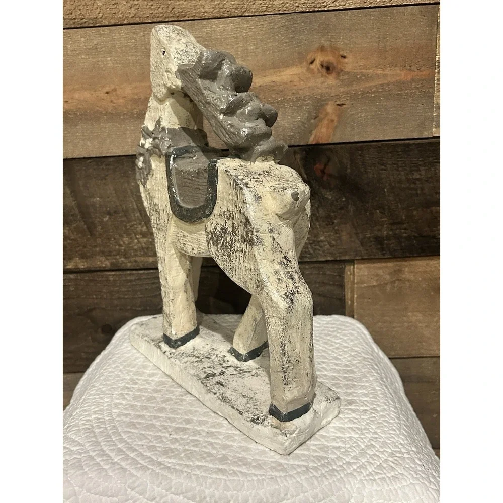 Resin Christmas Reindeer 13